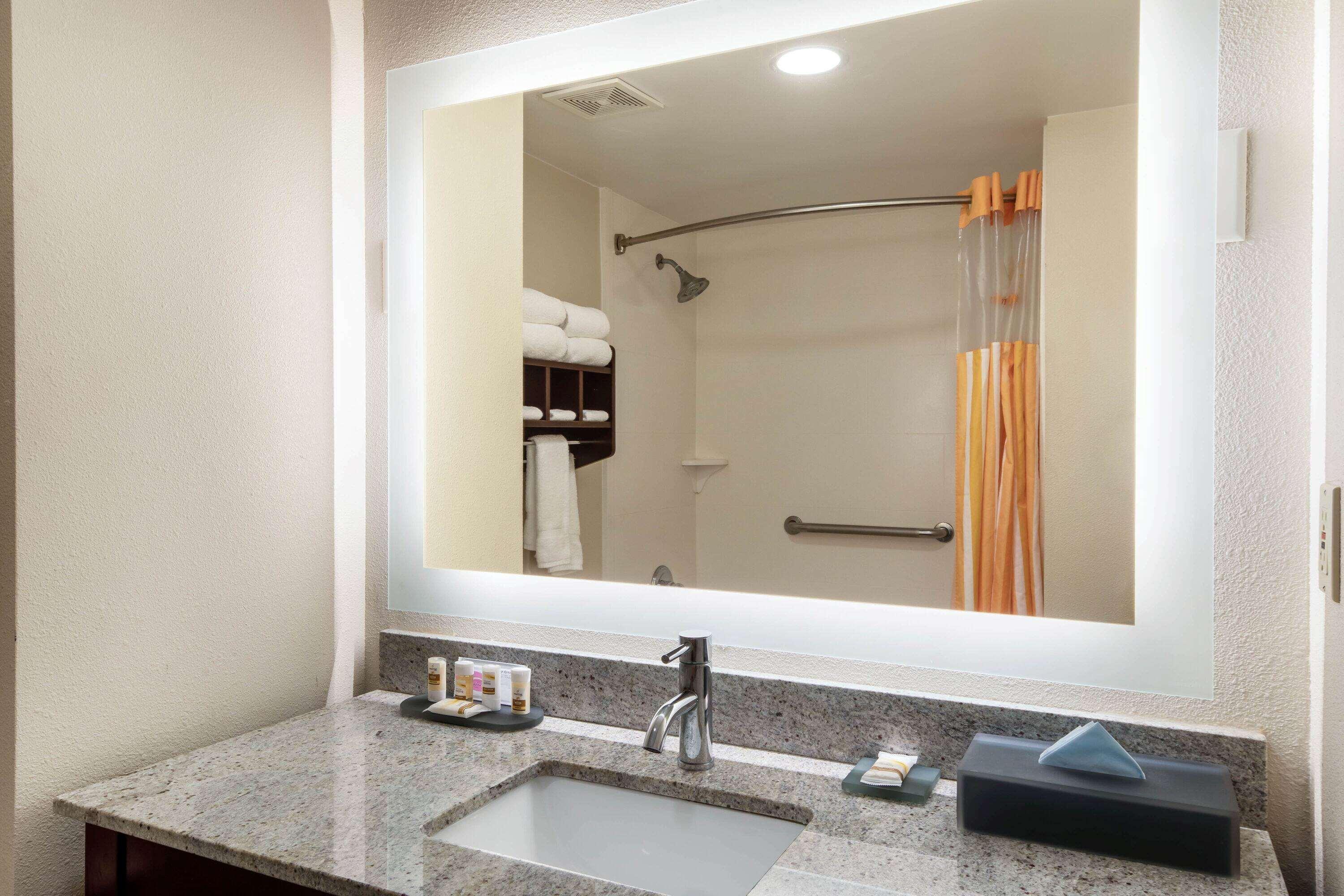 La Quinta By Wyndham Lagrange / I-85 Hotel Luaran gambar