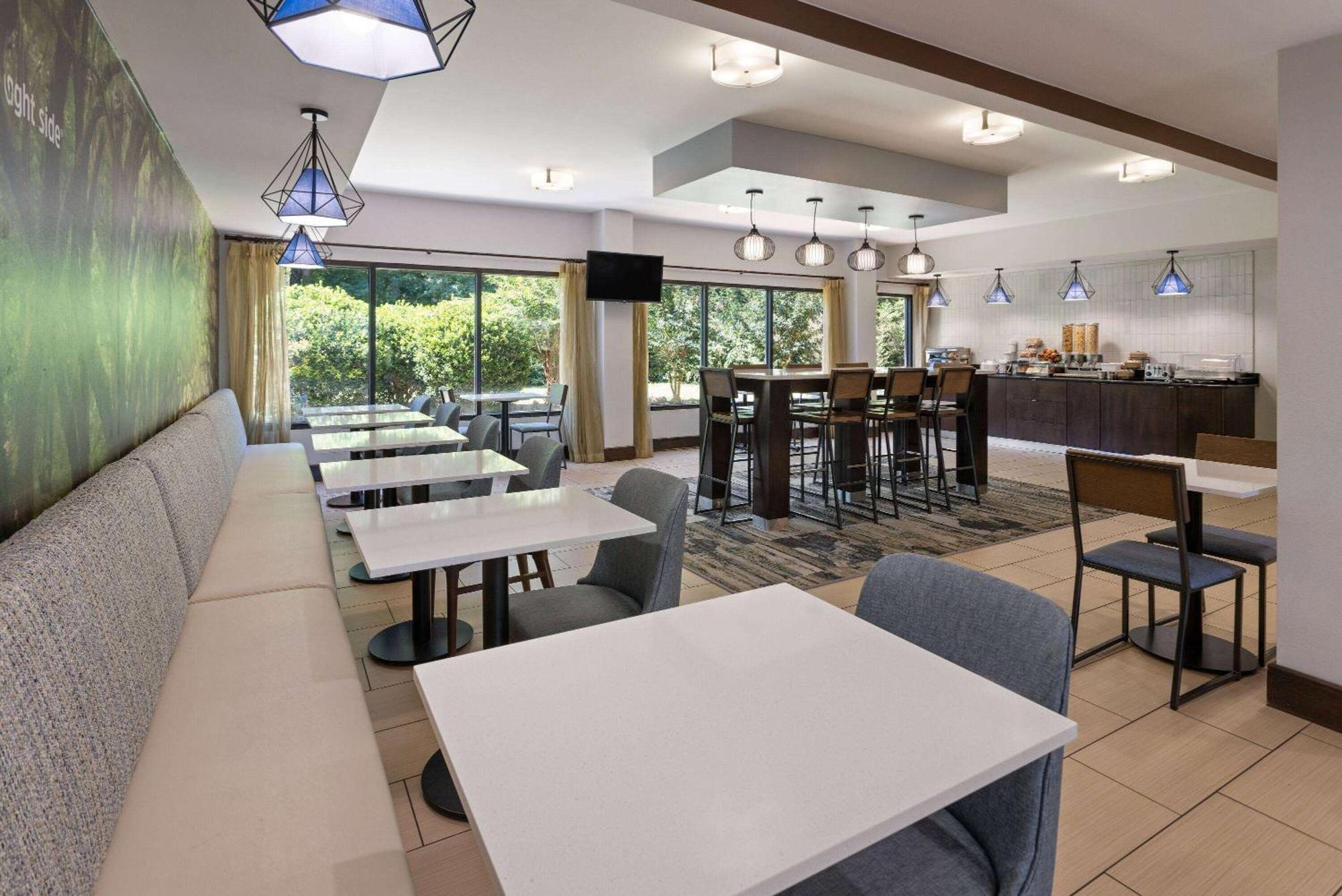 La Quinta By Wyndham Lagrange / I-85 Hotel Luaran gambar